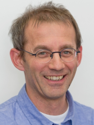 Dr.  Christoph Sprenger
